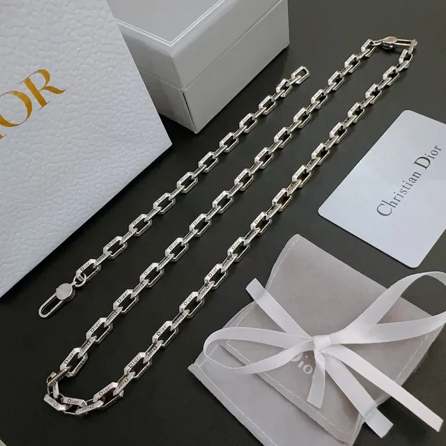 Dior B27 Silver Logo-Engraved Curb Chain Polished Metal Necklace 3