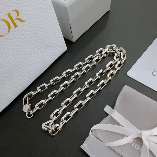 Dior B27 Silver Logo-Engraved Curb Chain Polished Metal Necklace 5
