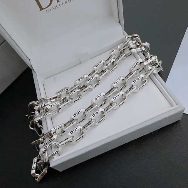Dior B27 Silver Logo-Engraved Curb Chain Polished Metal Necklace 7