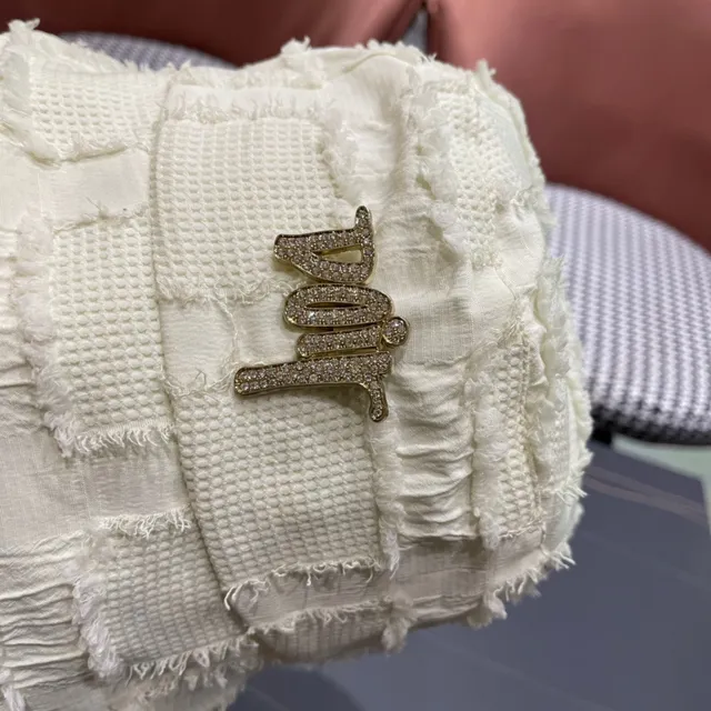 Dior Bege Branco Têxtil Texturizado Desfiado Borda Crua Brim Chapéu de Balde 9