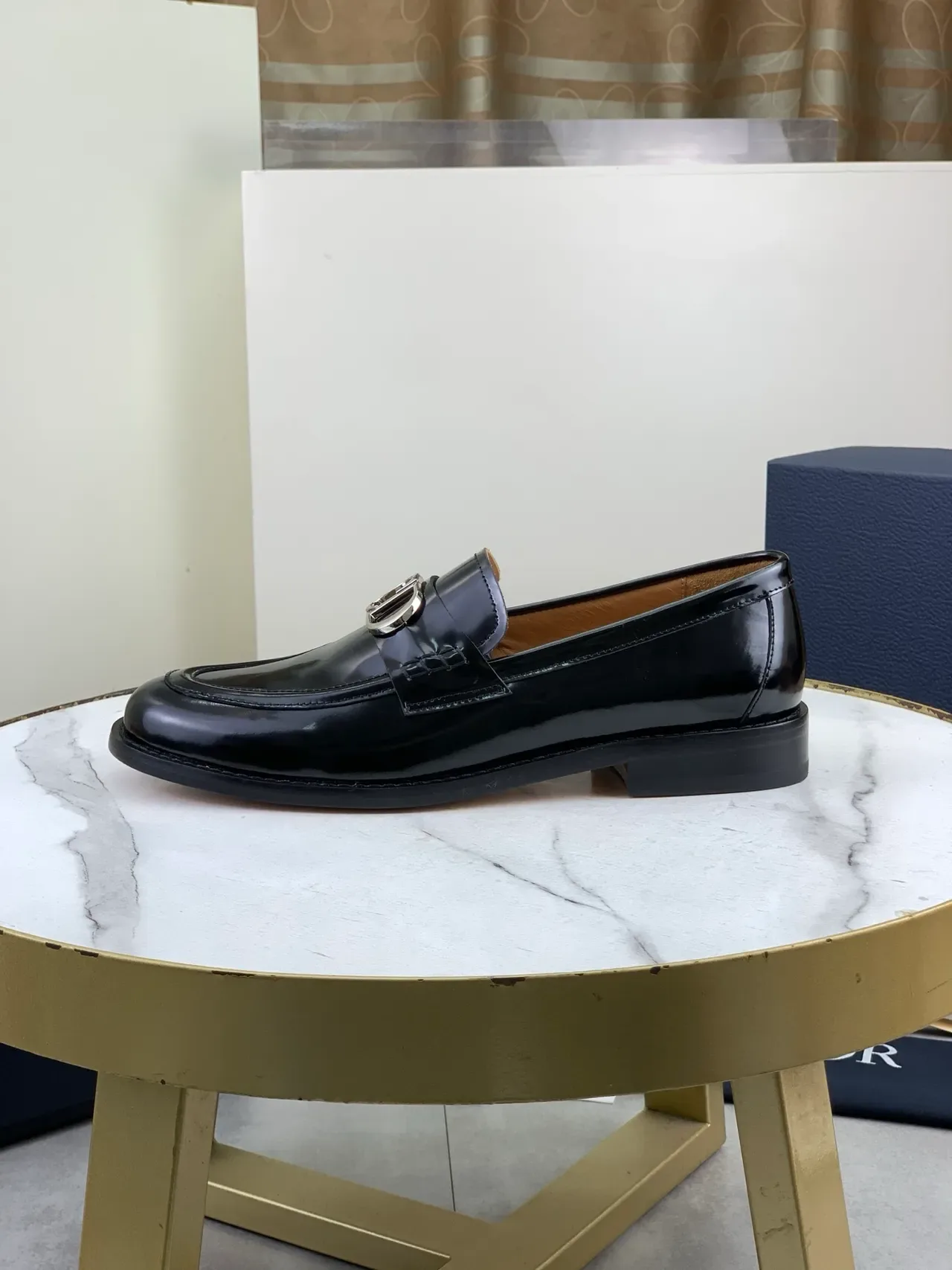 Dior Preto Bege Couro Patentado Fivela em Forma de D Loafer 6