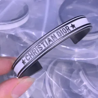 迪奥 黑色白色搪瓷镶嵌开放式手镯