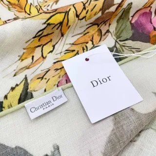 Dior बोटैनिकल गेहूं प्रिंट रेशम स्कार्फ
