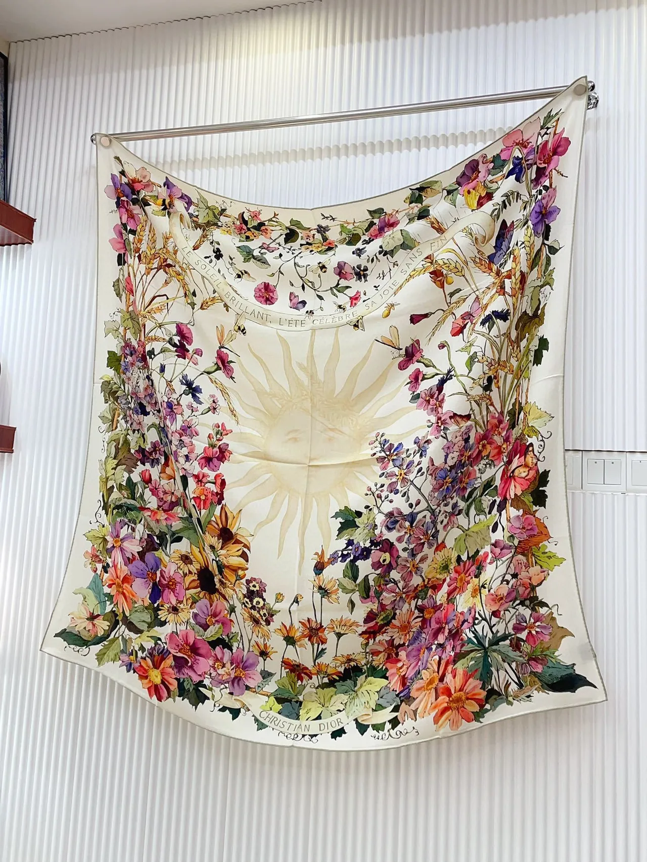 Dior bufanda de seda con estampado de trigo botánico 6