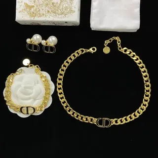Dior CD Logo 金白色粗链吊坠项链