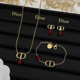 Dior Collier Chaîne Dorée Perle Rouge Pendante