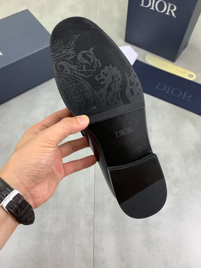 Dior Mocassin Cuir Verni Marine Noir Boucle Métallique Oblique 2