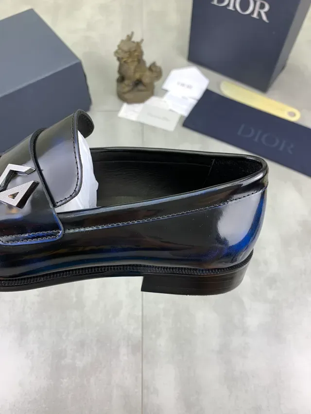 Dior Mocassin Cuir Verni Marine Noir Boucle Métallique Oblique 3