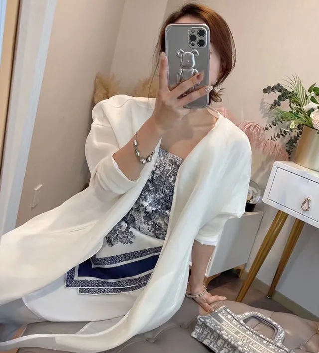 Bufanda de seda con impresión Toile de Jouy de Dior en navy y blanco 2