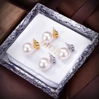 Dior Or Blanc Perles d'Eau Douce Rondes Métal Argenté Boucles d'Oreilles