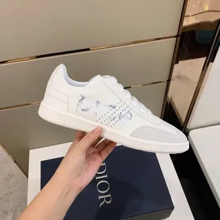 Dior সাদা বেগুনি চামড়া ও সুয়েড উপর ফ্লোরাল প্রিন্ট পারফোরেটেড লোগো প্যানেল লাইফস্টাইল স্নিকার