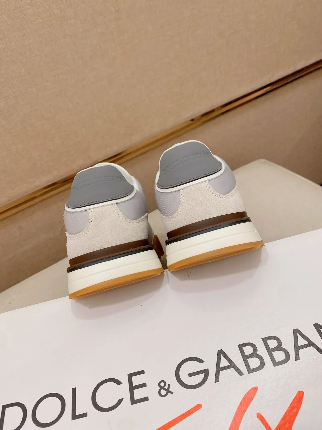 Dolce & Gabbana B27 رمادي وأبيض أحذية رياضية أسلوب حياة 3