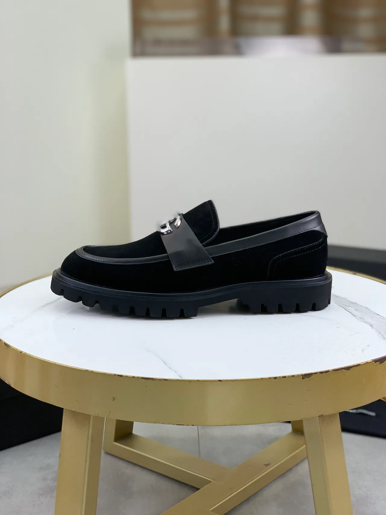 Dolce & Gabbana DG Loafer 黑色麂皮革 带 凸跟鞋底 乐福鞋 6