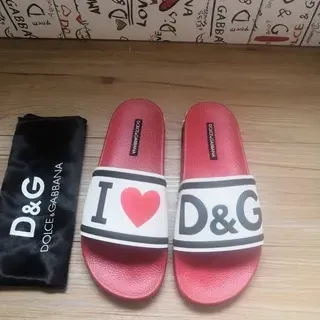Dolce & Gabbana I Love D&G chaussons roses et blancs graphiques