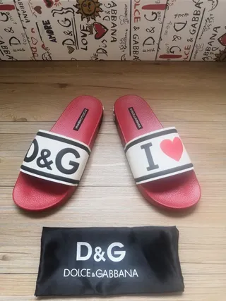 Dolce & Gabbana I Love D&G chaussons roses et blancs graphiques 2