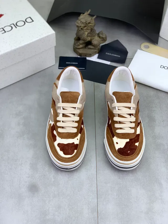 Dolce & Gabbana Basket à plateforme en daim motif vache 5