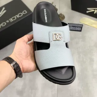 Dolce & Gabbana Cuir Gris DG Logo Chaussons Glissants