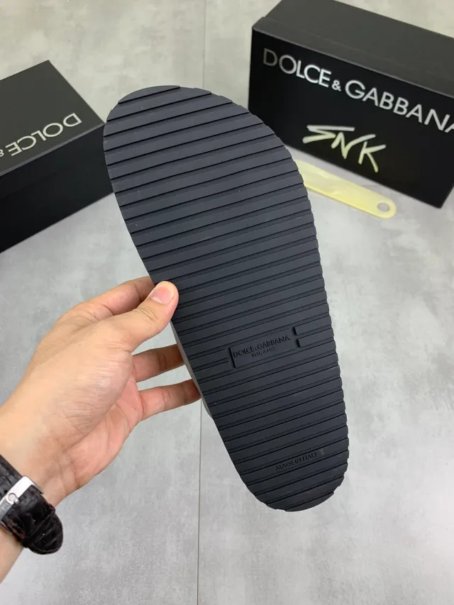 Dolce & Gabbana Cuir Gris DG Logo Chaussons Glissants 2