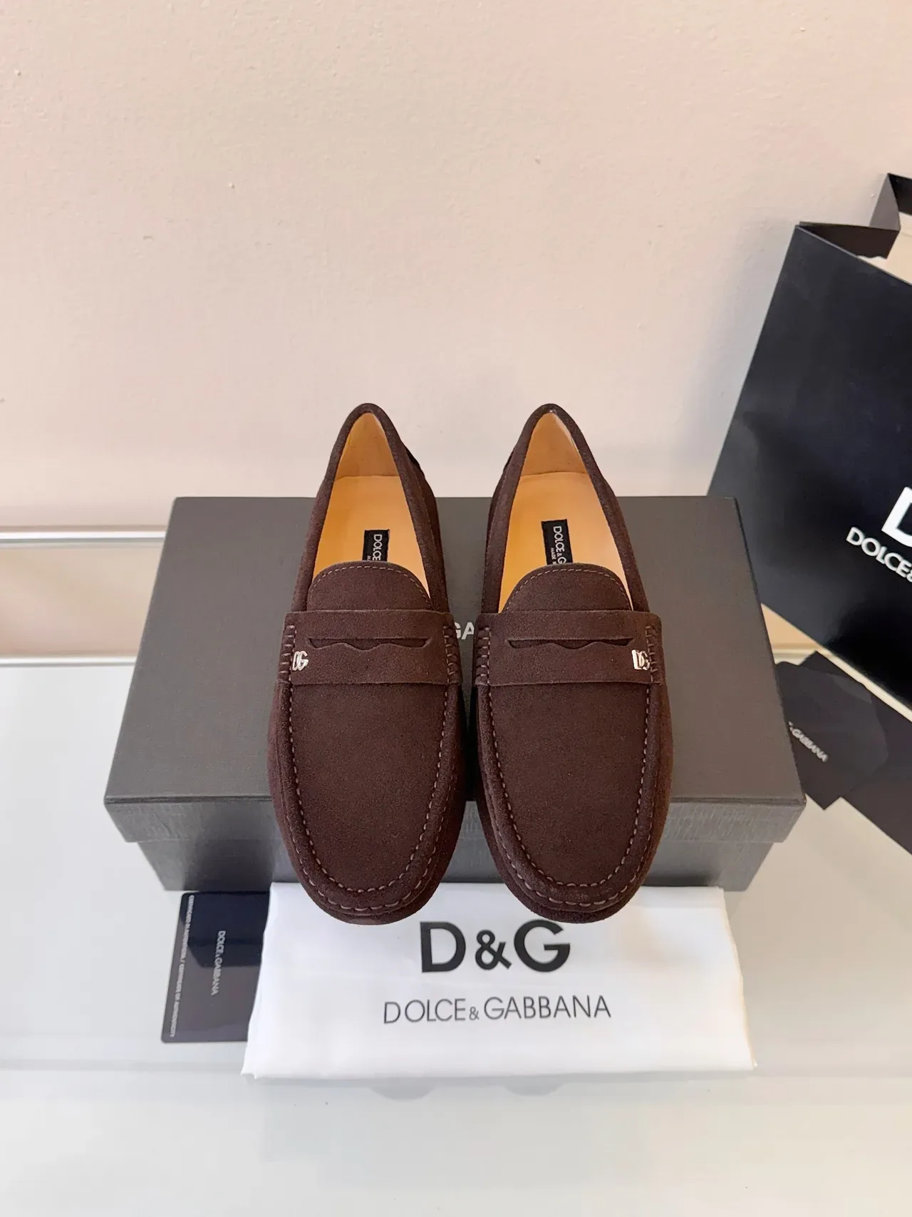 Dolce & Gabbana Penny Loafer 棕米色 麂皮上身 带扣 乐福鞋 6