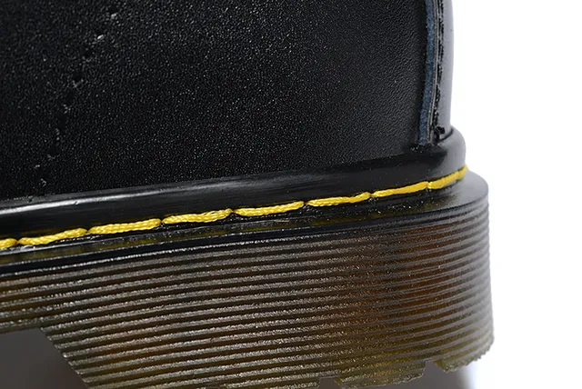 Dr. Martens 1460 黑色光滑皮革马丁靴 3