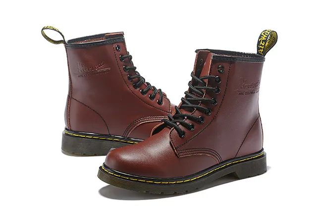 Dr. Martens 1460 黑色光滑皮革马丁靴 18