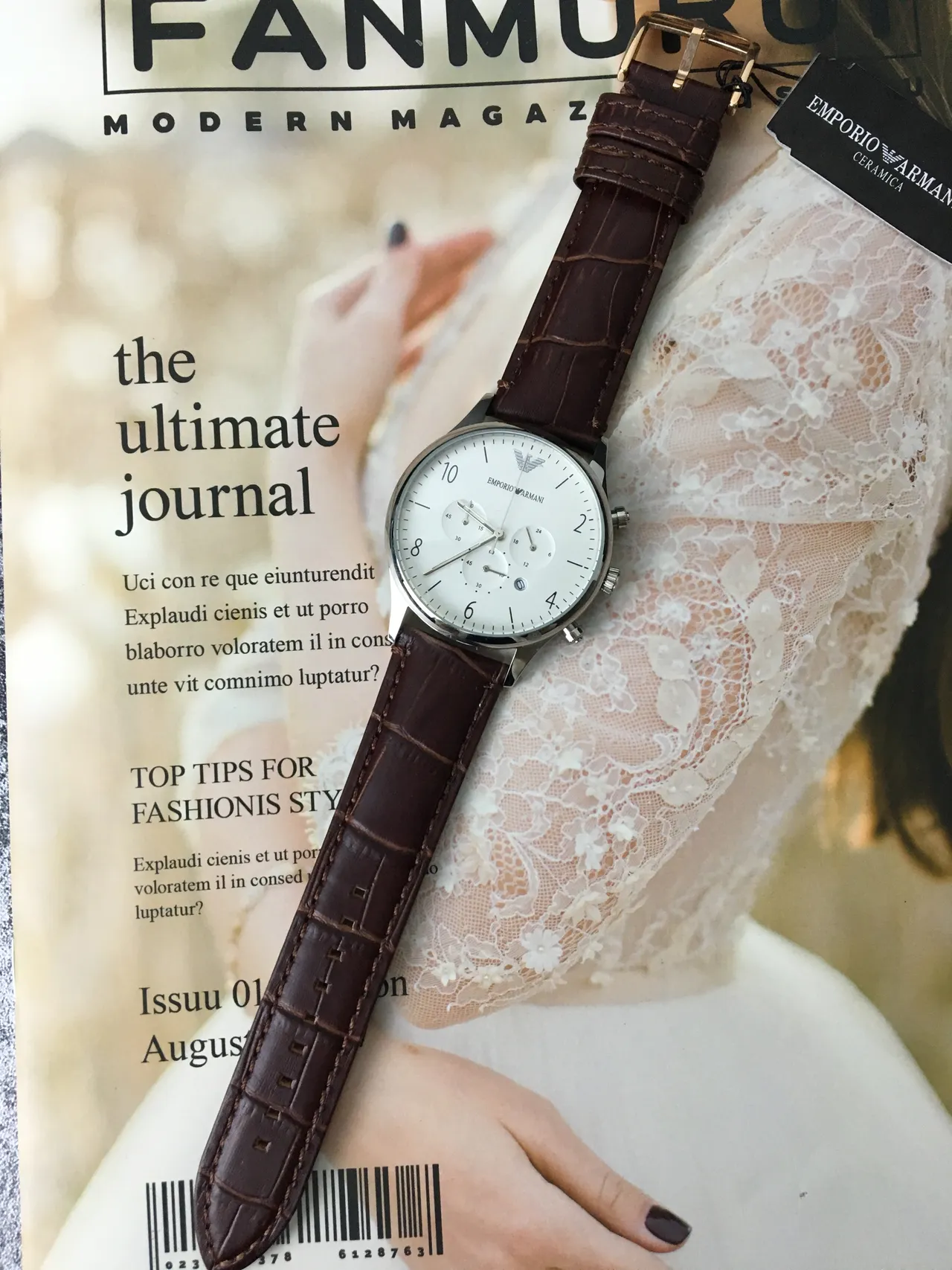 Emporio Armani كرونوغراف وجه أبيض حزام جلد بني ميكانيكية 8