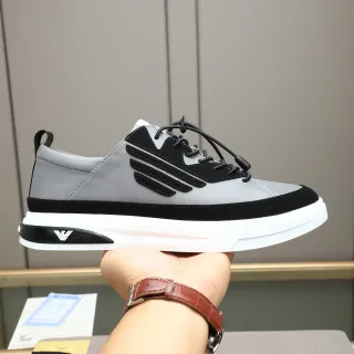 Emporio Armani Zapatos Lifestyle Gris y Negro con Logo de Águila