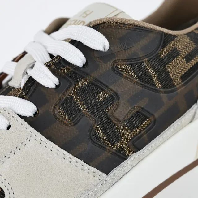 Zapatillas Fendi Beige Marrón Low-Top de Suede y Tela con Monograma 6