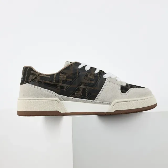 Zapatillas Fendi Beige Marrón Low-Top de Suede y Tela con Monograma 7