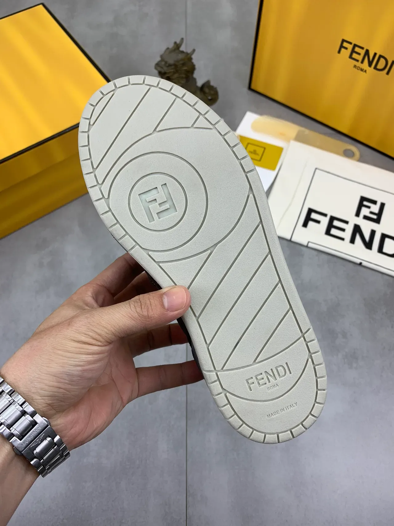 Sneakers Lifestyle Fendi Marron Noir FF Monogram Tissu Panel Suede 3