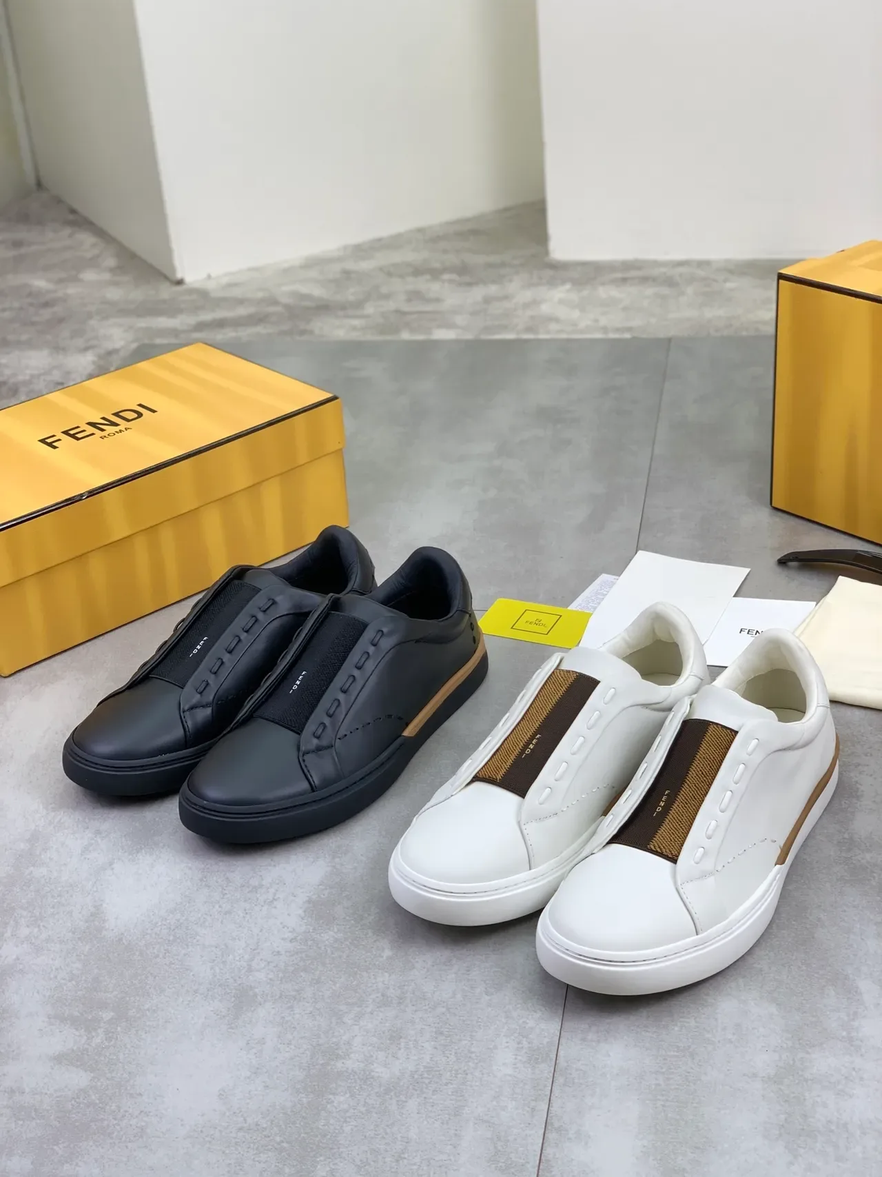 Fendi By The Way Preto Bege Slip-On Couro Superior Tênis Lifestyle 2