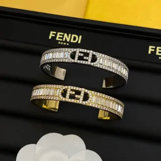 Fendi FF Logo Pavé Baguette-Cut কাফ ব্রেসলেট