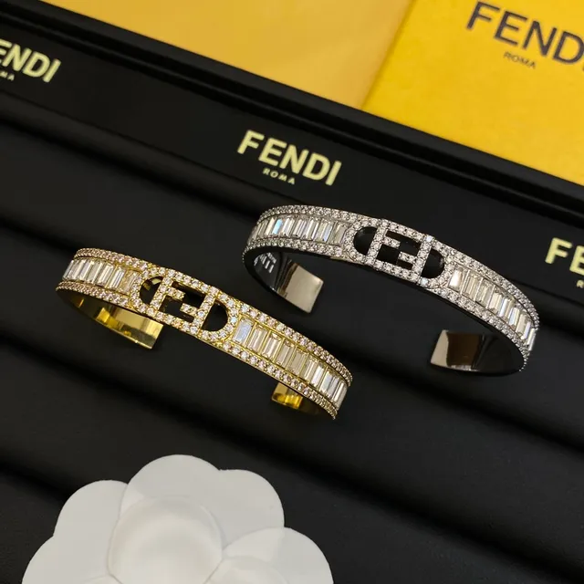 Fendi FF Logo Pavé Baguette-Cut কাফ ব্রেসলেট 7