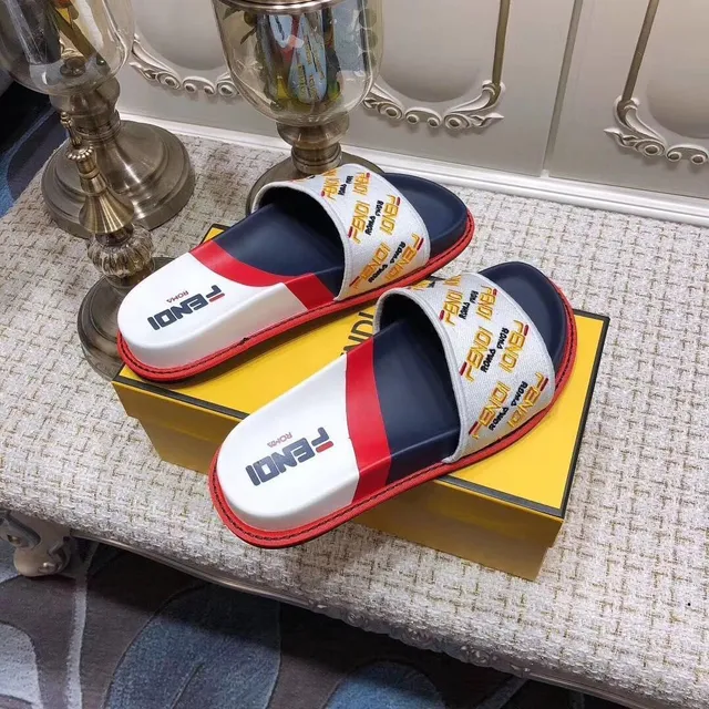 Fendi FF Logo Slide सफेद नेवी लाल चप्पल 2