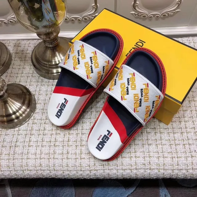Fendi FF Logo Slide सफेद नेवी लाल चप्पल 3