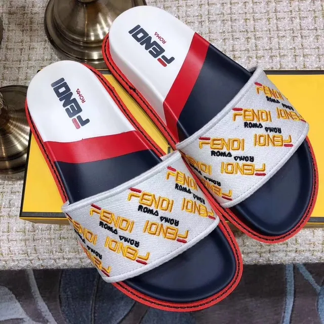 Fendi FF Logo Slide सफेद नेवी लाल चप्पल 4