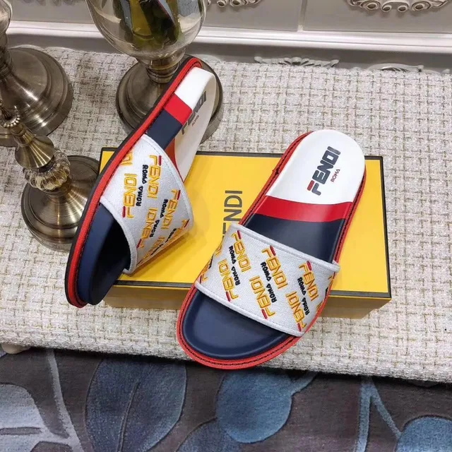 Fendi FF Logo Slide सफेद नेवी लाल चप्पल 5