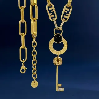 Fendi Key 金色黑色链条 FF Logo 图案 项链
