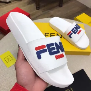 Fendi Slide Sandales Blanches Rouges Bleues Logo