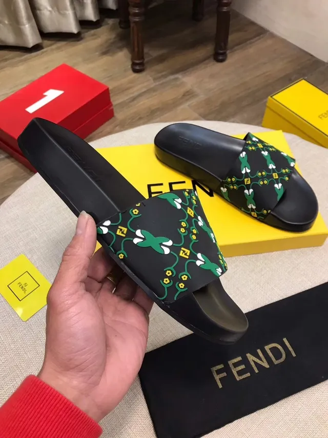 Fendi Slide White Red Blue Logo Slippers 2