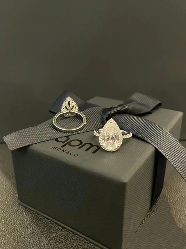apm Monaco Pear-Cut Halo Diamond Rings 3
