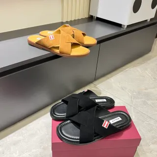Bally 交叉带麂皮拖鞋