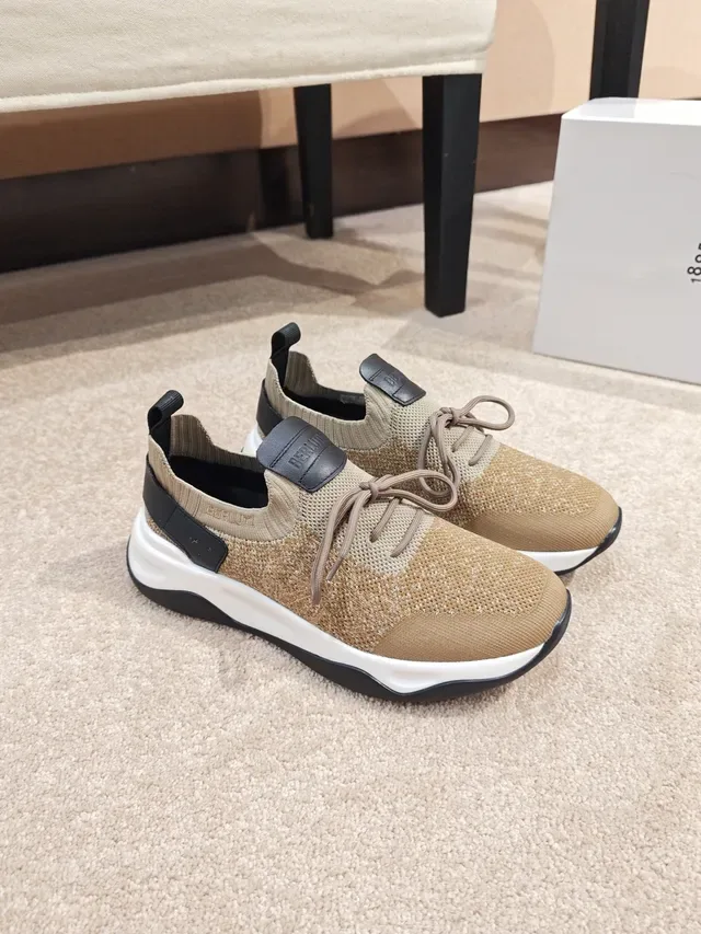 Zapatillas Beige y Negro con upper de knit y midsole esculpido 5