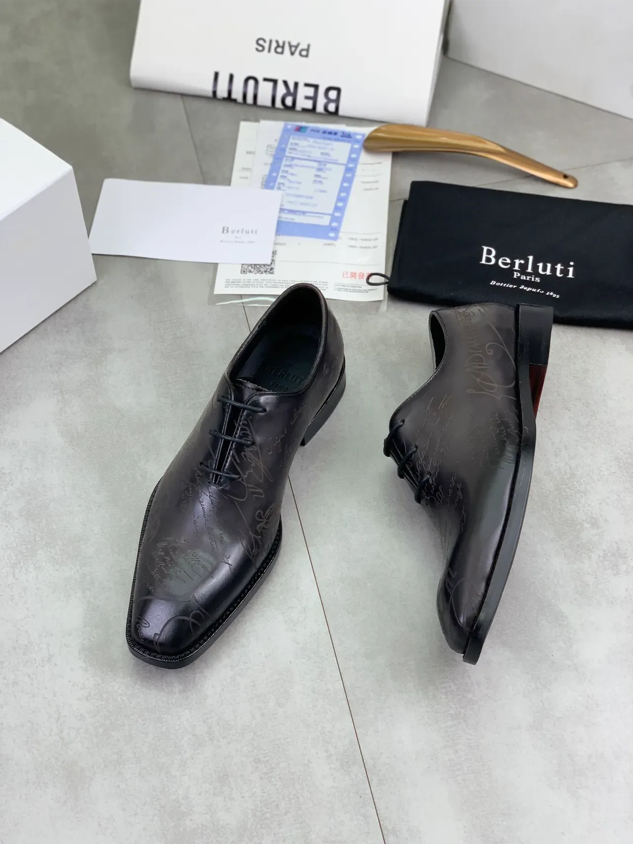 Berluti 黑色 抛光皮 方头 牛津鞋 4
