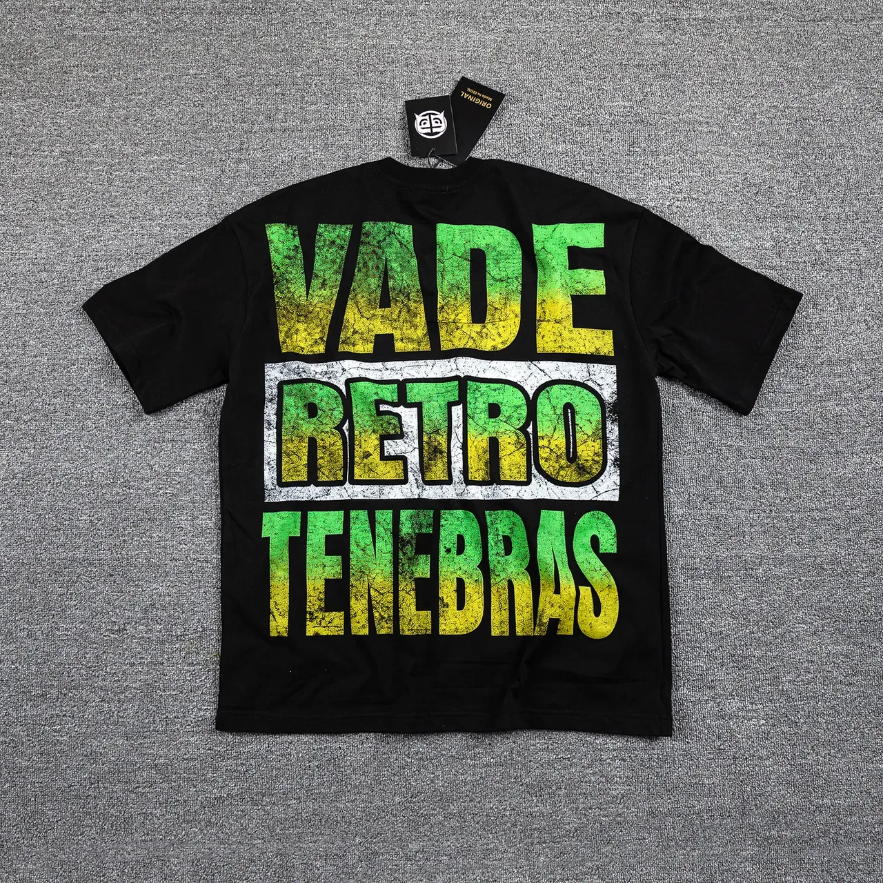 Black Graphic-Print Rhinestone-Embellished Oversized T-Shirt 3