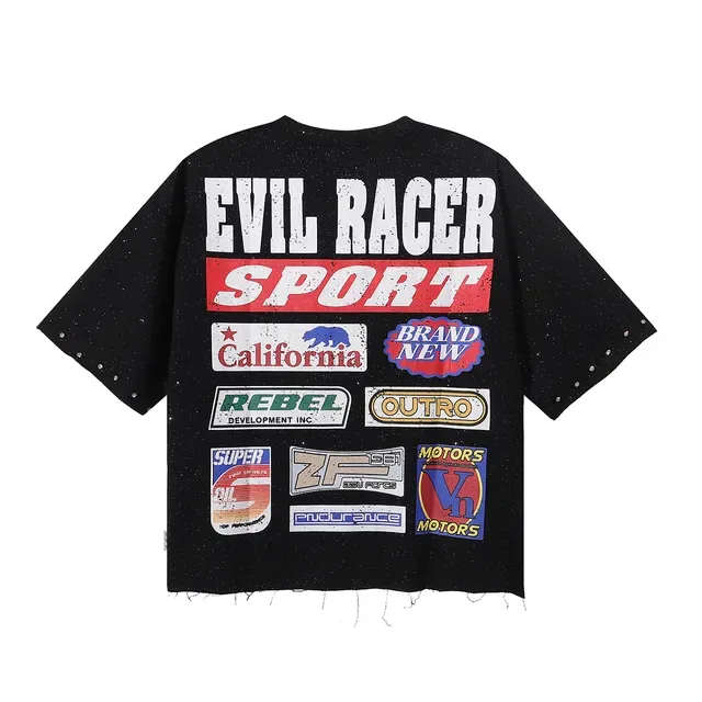 Black Graphic-Print Rivet-Trimmed Oversized T-Shirt 4
