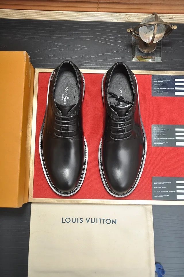 Zapatos Derby de Cuero con Cap-Toe Negro 5