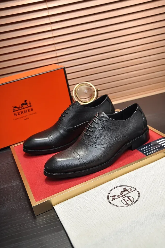 Black Pebbled Leather Full Brogue Oxford Shoes 4