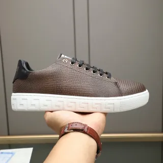 Brown Black Reptile-Textured Upper Laces And Heel Tab Sneakers