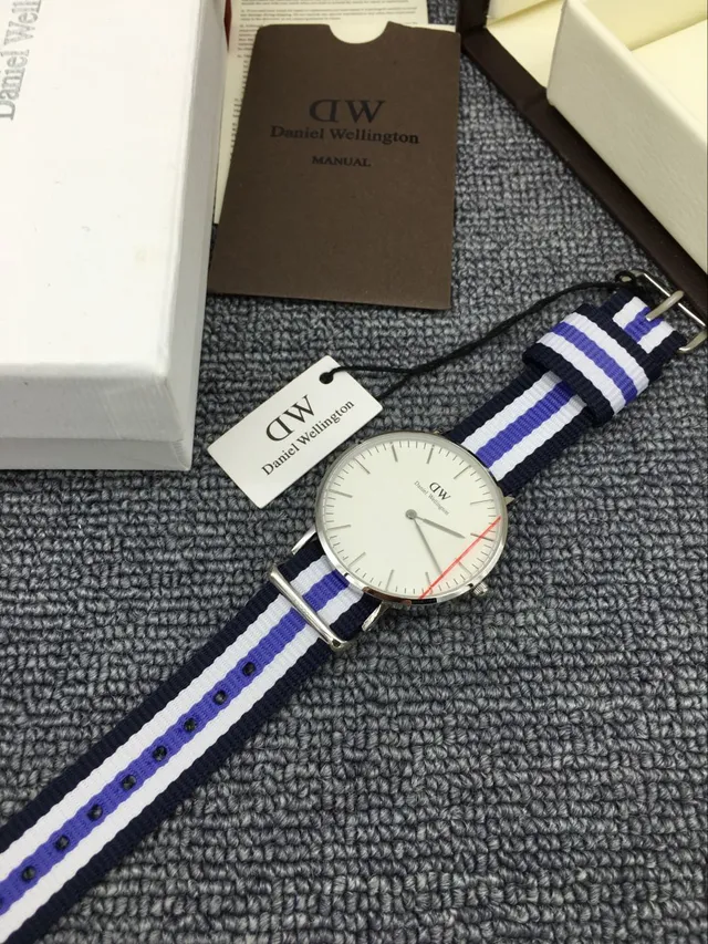Daniel Wellington Classic Minimalist White Dial Navy Blue White Striped NATO Strap Quartz Watch 5